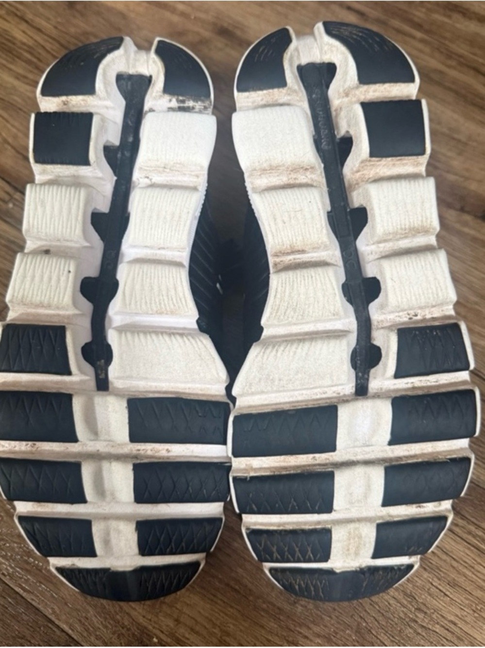 On Running Women’s Black and White Cloudswift Running Shoe - Picture 7 of 8